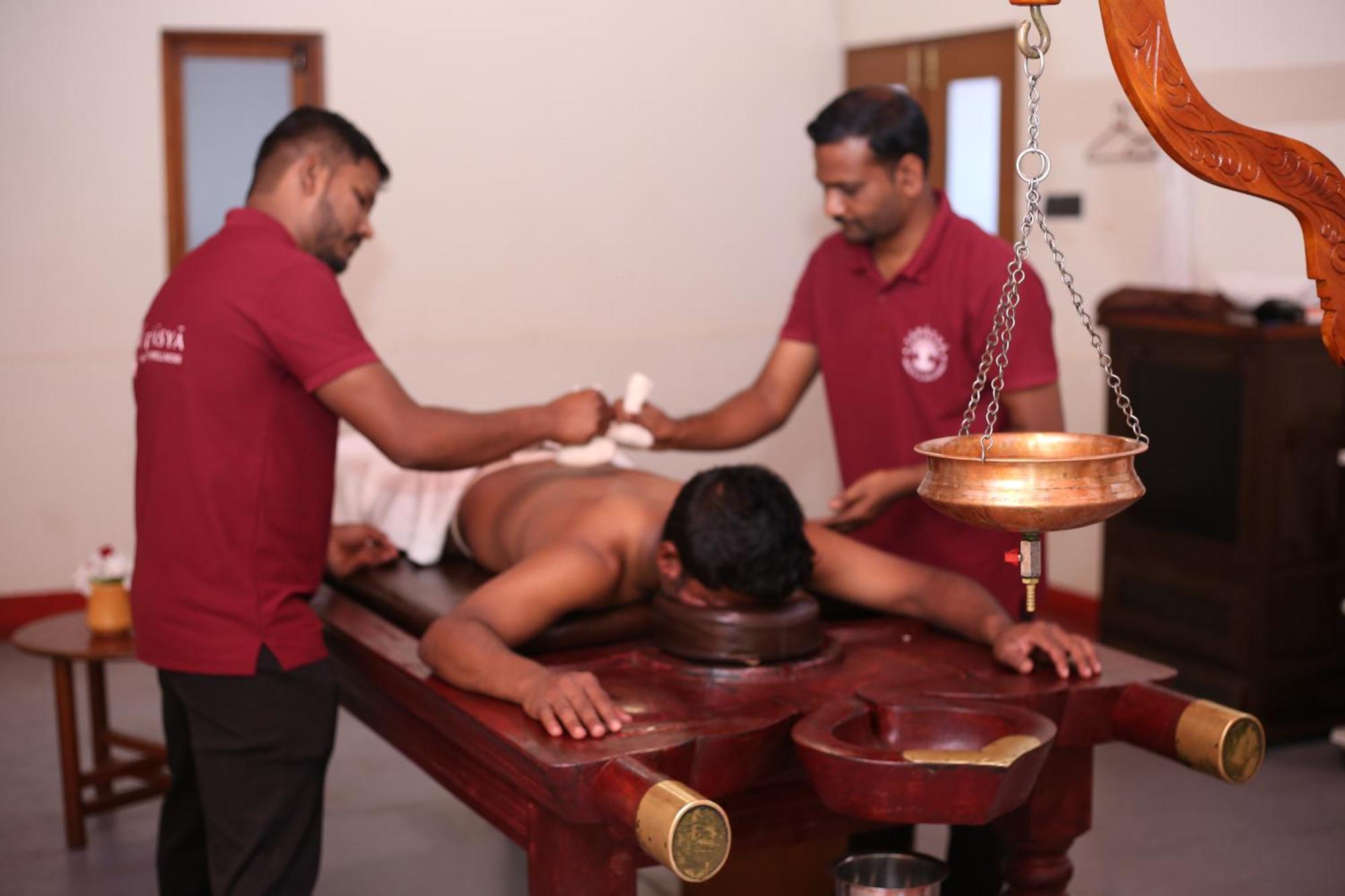 فندق Tapasya Health & Wellness Jaysingpur المظهر الخارجي الصورة